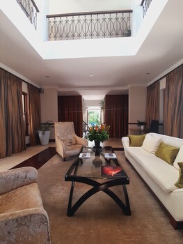 nova constantia boutique residence