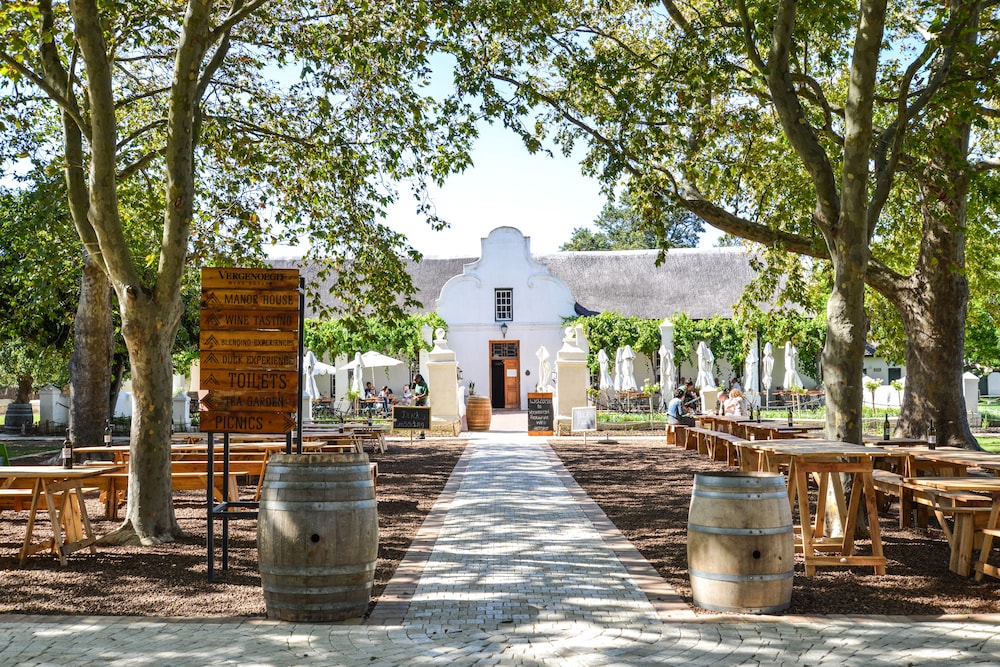 cape cadogan boutique hotel