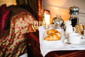 the brackenborough hotel