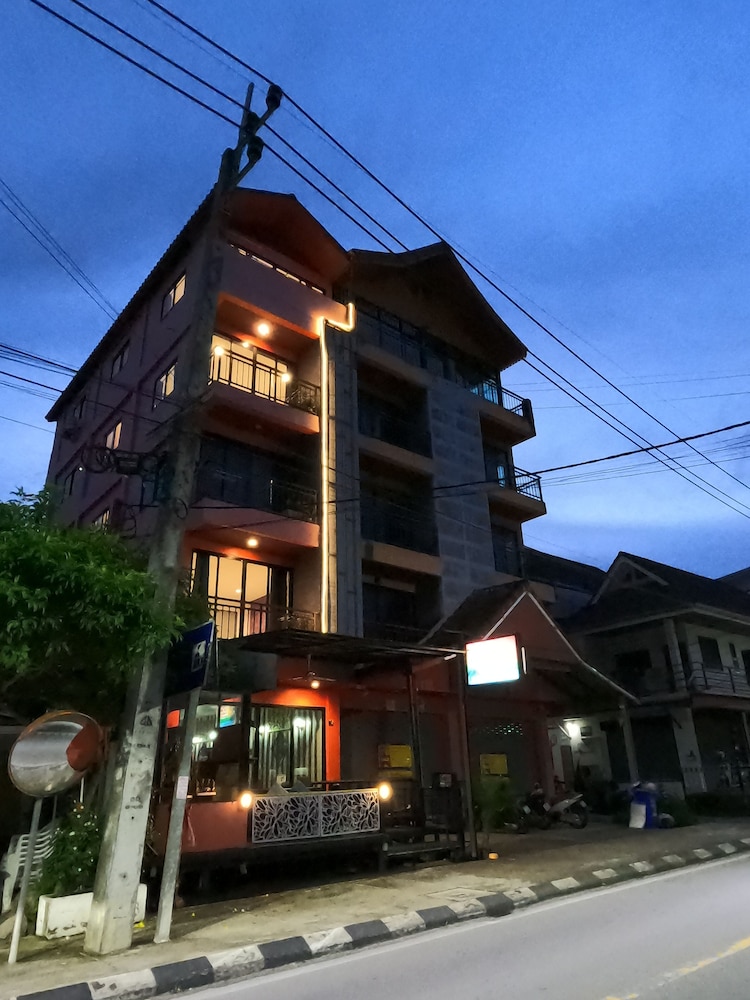 kata leisure house