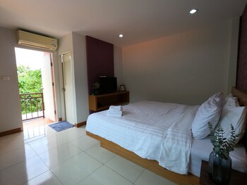 kata leisure house
