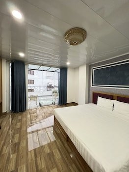 hanoi holiday diamond hotel