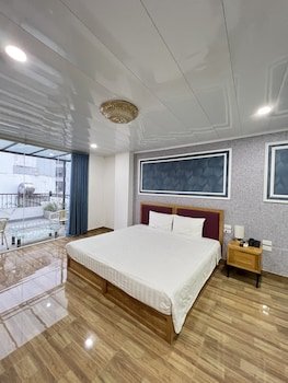 hanoi holiday diamond hotel