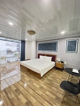 hanoi holiday diamond hotel