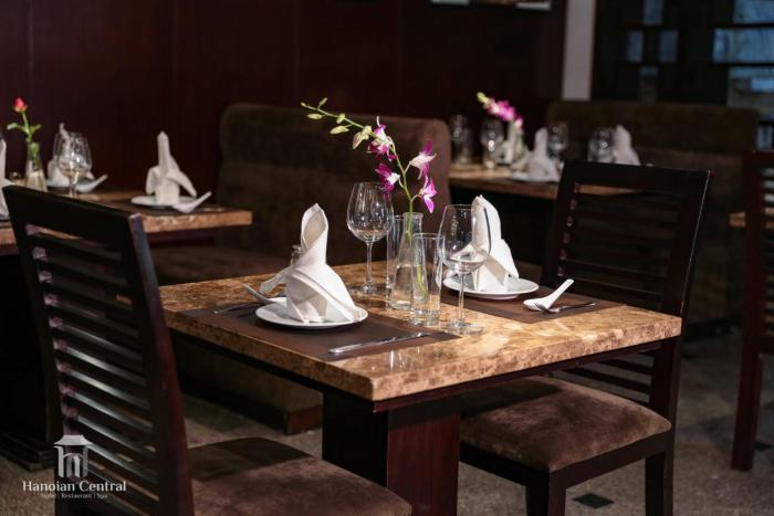 hanoian central hotel and spa