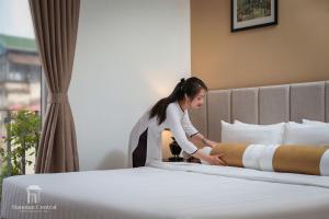 hanoian central hotel and spa