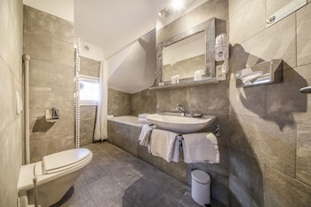 au vieux moulin hotel and spa