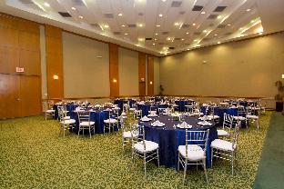 courtyard monterrey san jeronimo valle