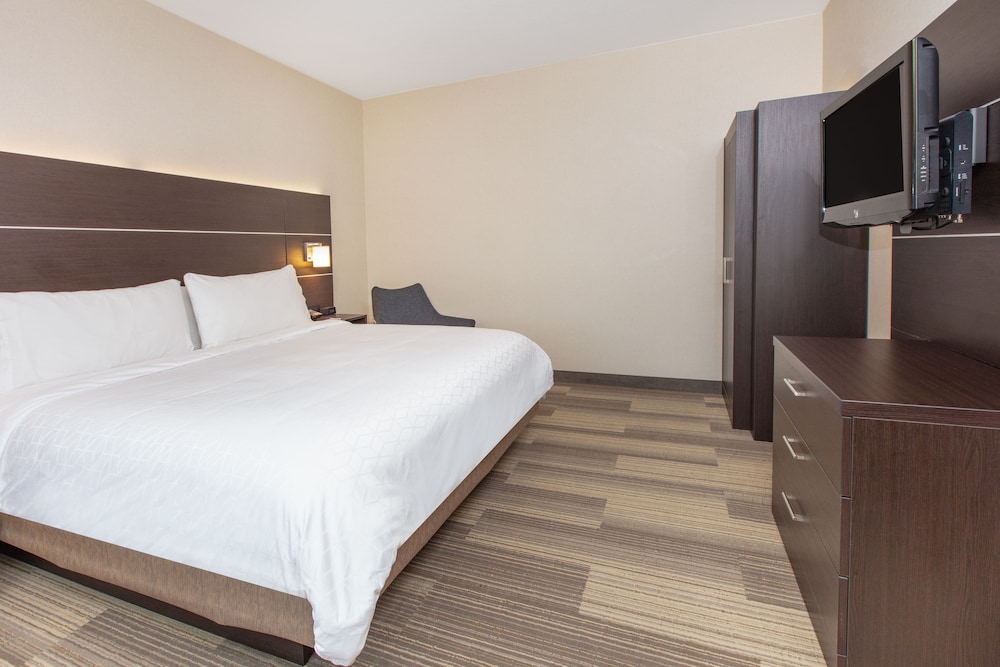 holiday inn express hotel and suites seaside convention center by ihg