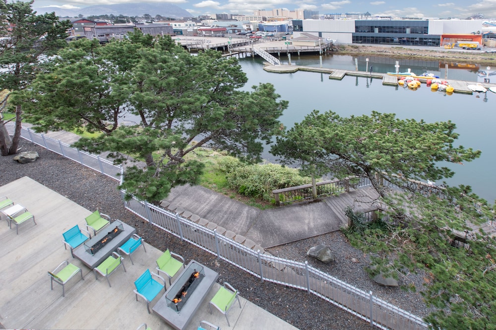 holiday inn express hotel and suites seaside convention center by ihg