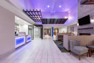 holiday inn express hotel and suites seaside convention center by ihg