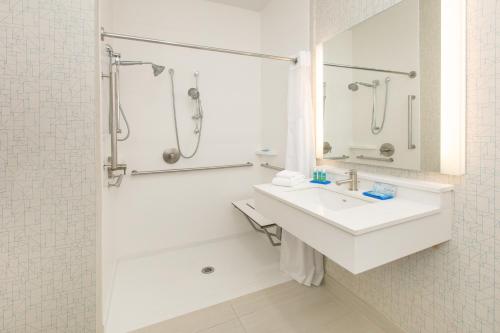 holiday inn express hotel and suites seaside convention center by ihg