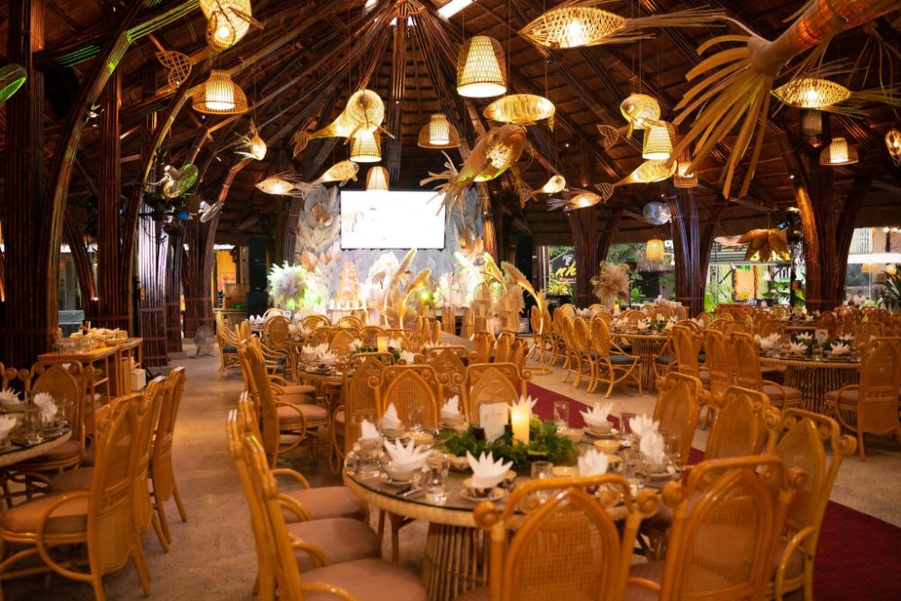 the light hotel and resort