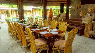 the light hotel and resort