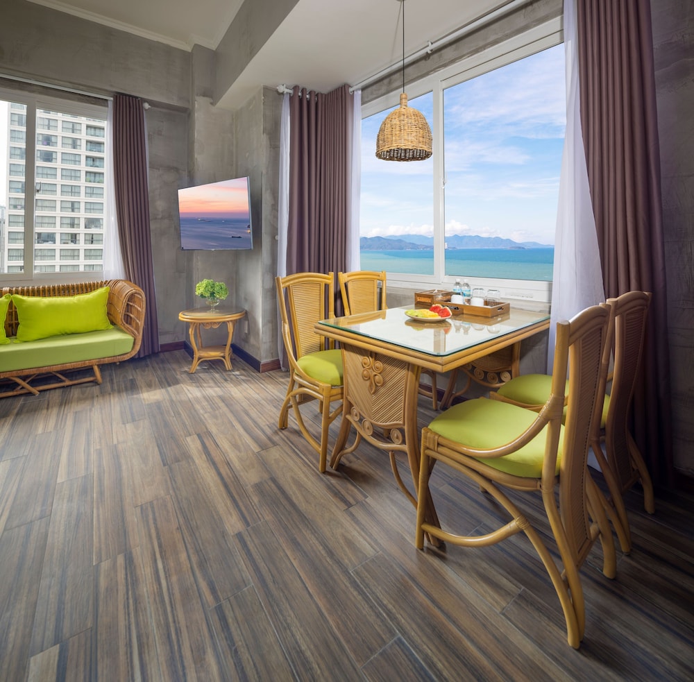 the light hotel and resort