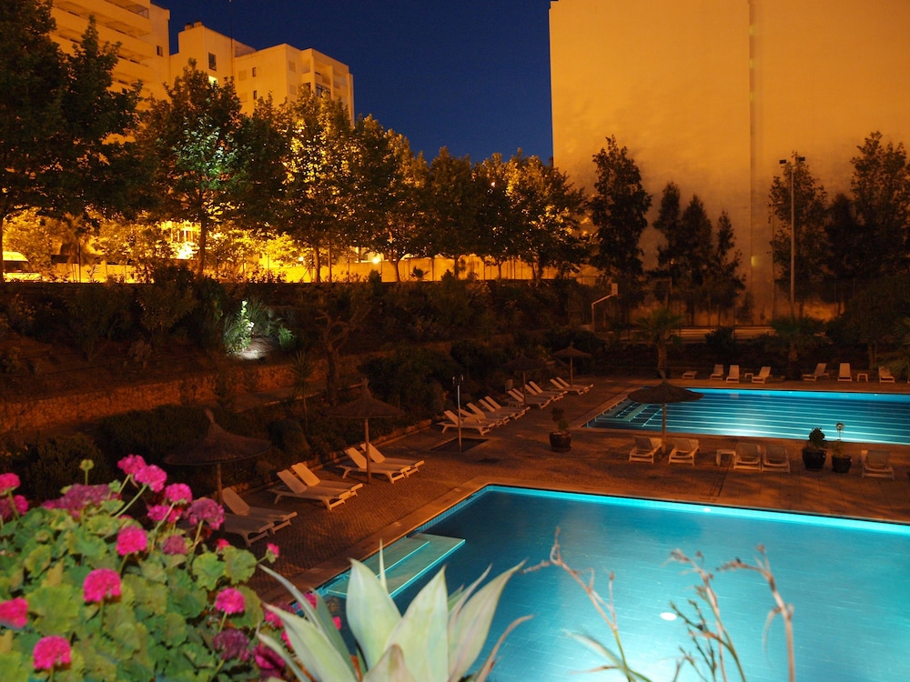 apartamentos jardins da rocha