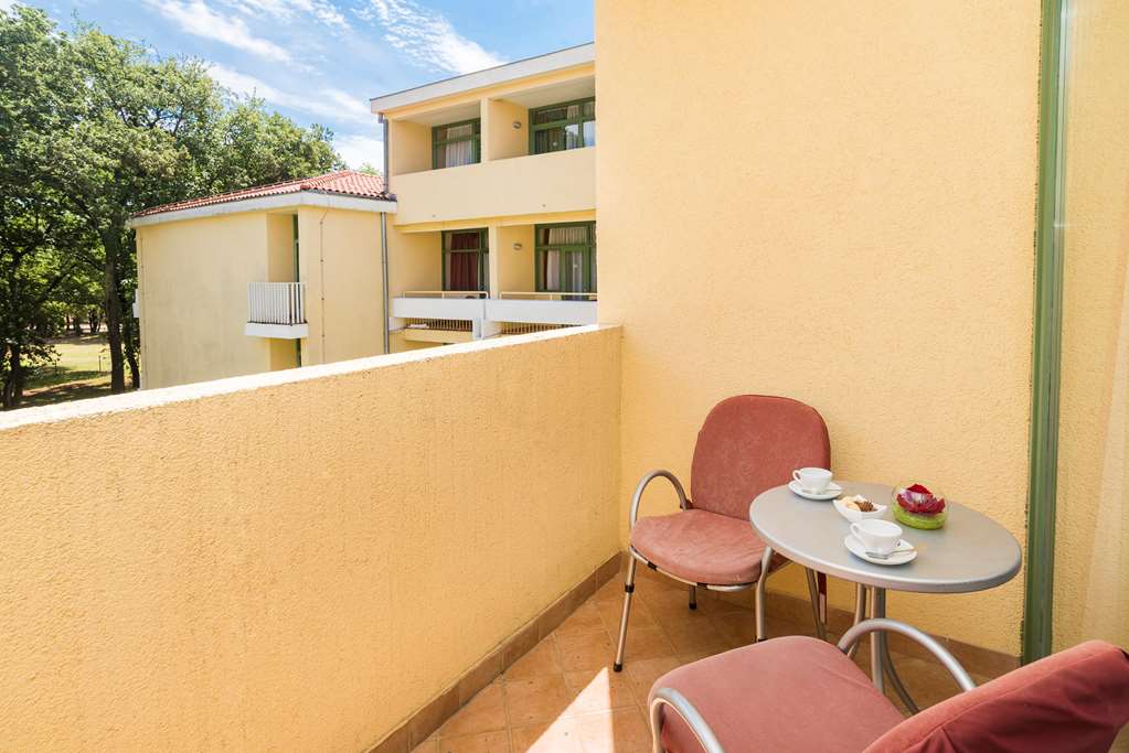 hotel aurora plava laguna