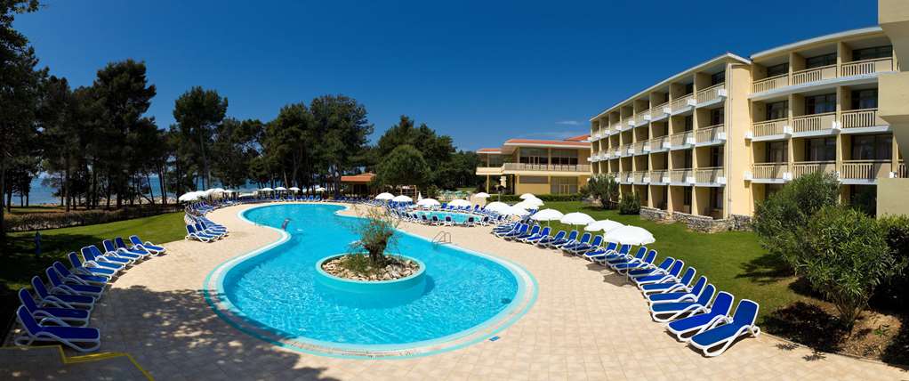 hotel aurora plava laguna