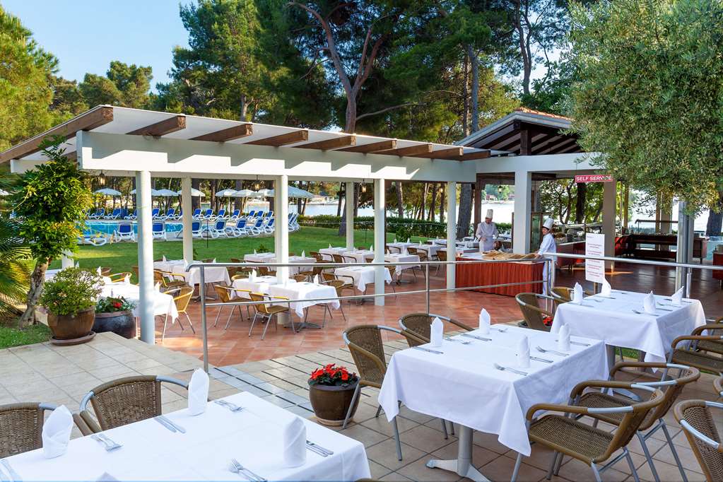 hotel aurora plava laguna