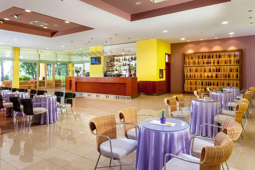 hotel aurora plava laguna