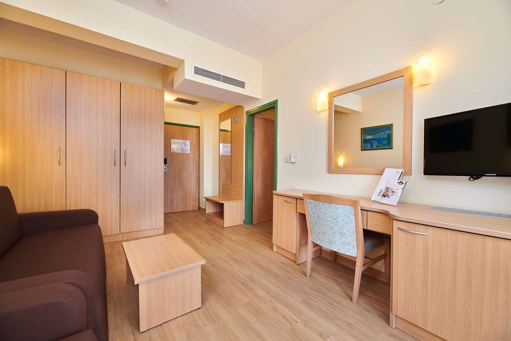 hotel aurora plava laguna