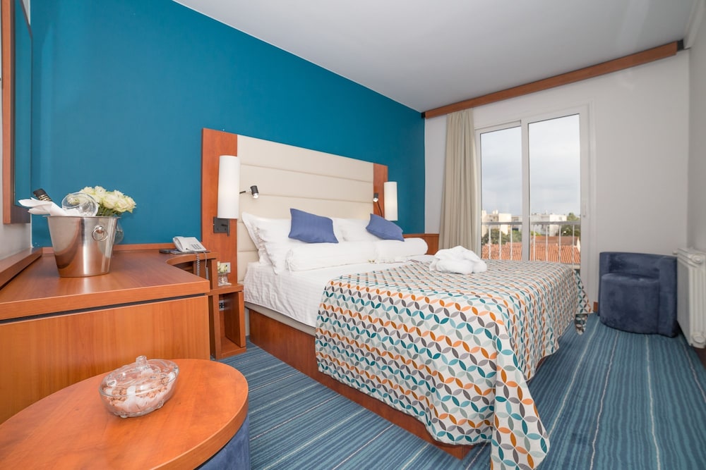 hotel kornati biograd