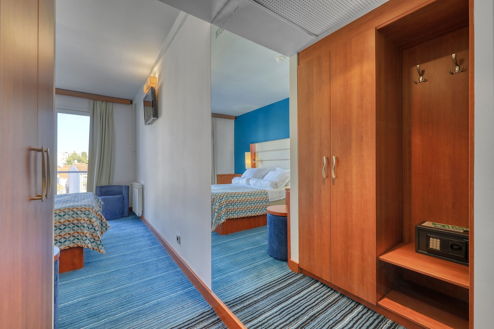 hotel kornati biograd