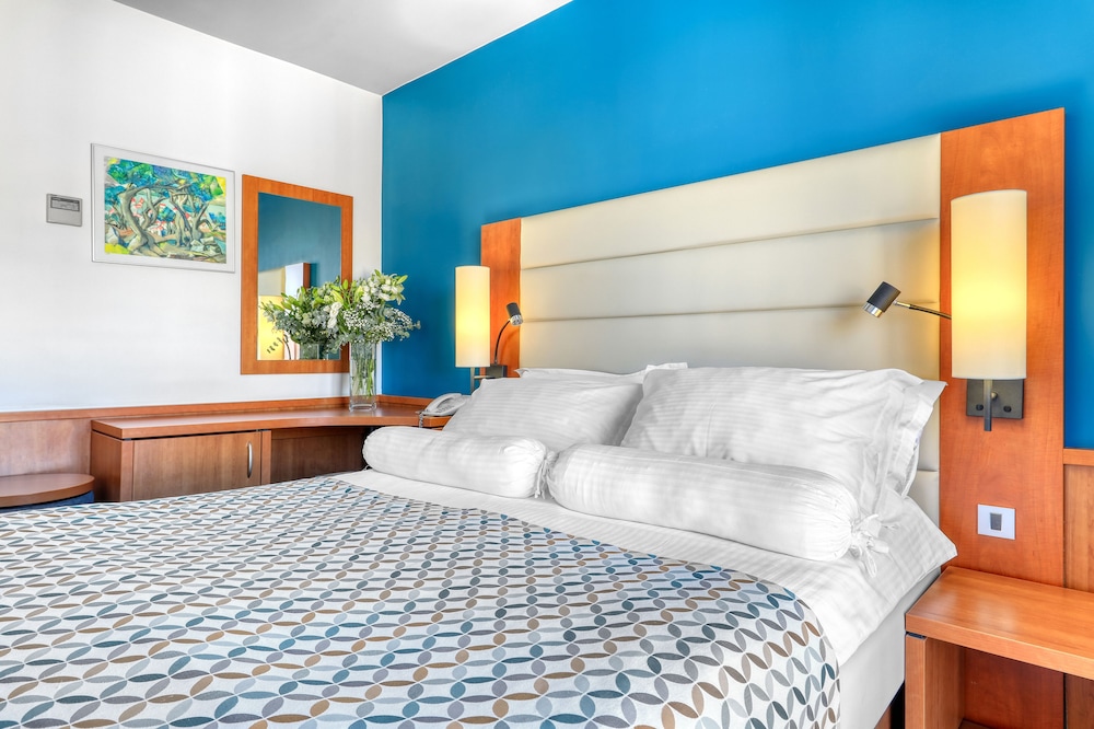 hotel kornati biograd
