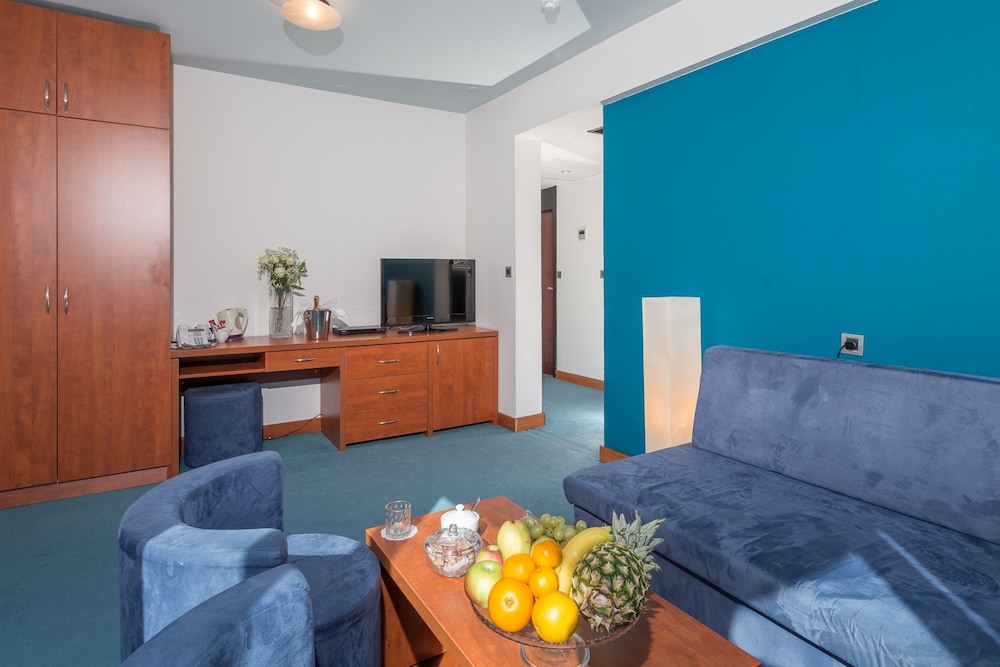 hotel kornati biograd