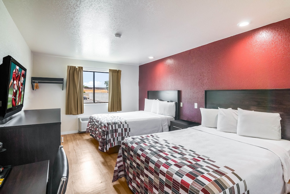 red roof inn palmdale lancaster