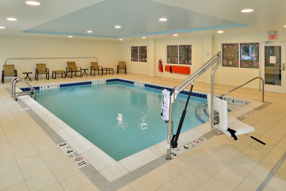 holiday inn express and suites peekskill lower hudson valley