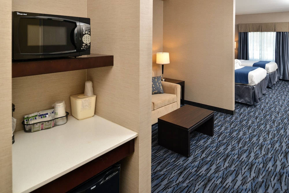 holiday inn express and suites peekskill lower hudson valley
