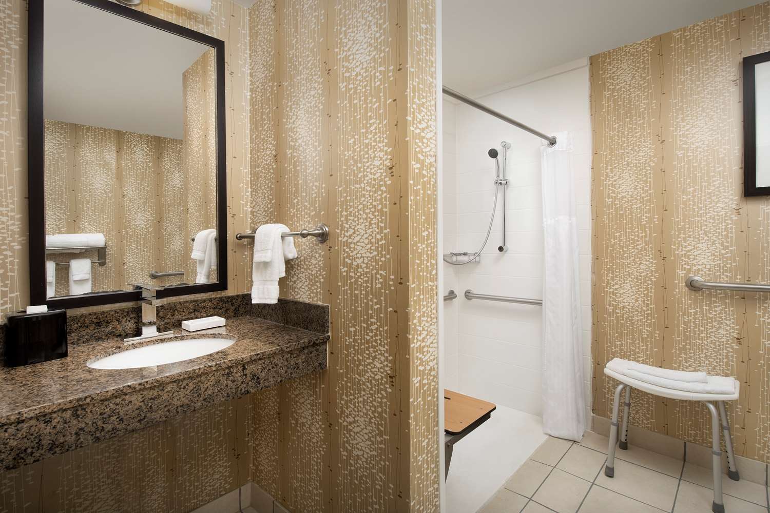 hilton garden inn charlotte mooresville