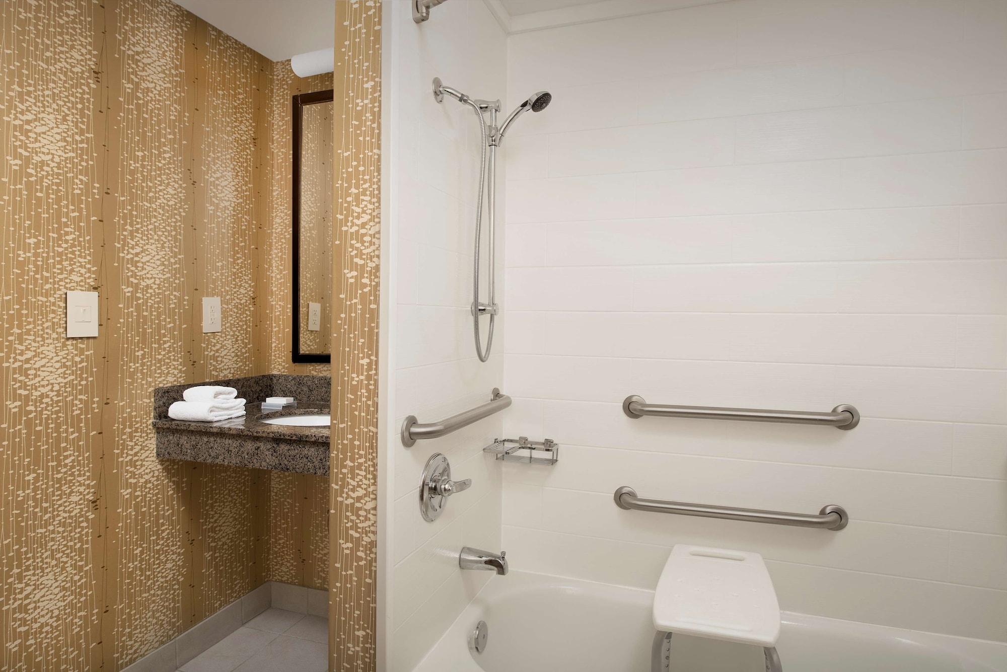 hilton garden inn charlotte mooresville