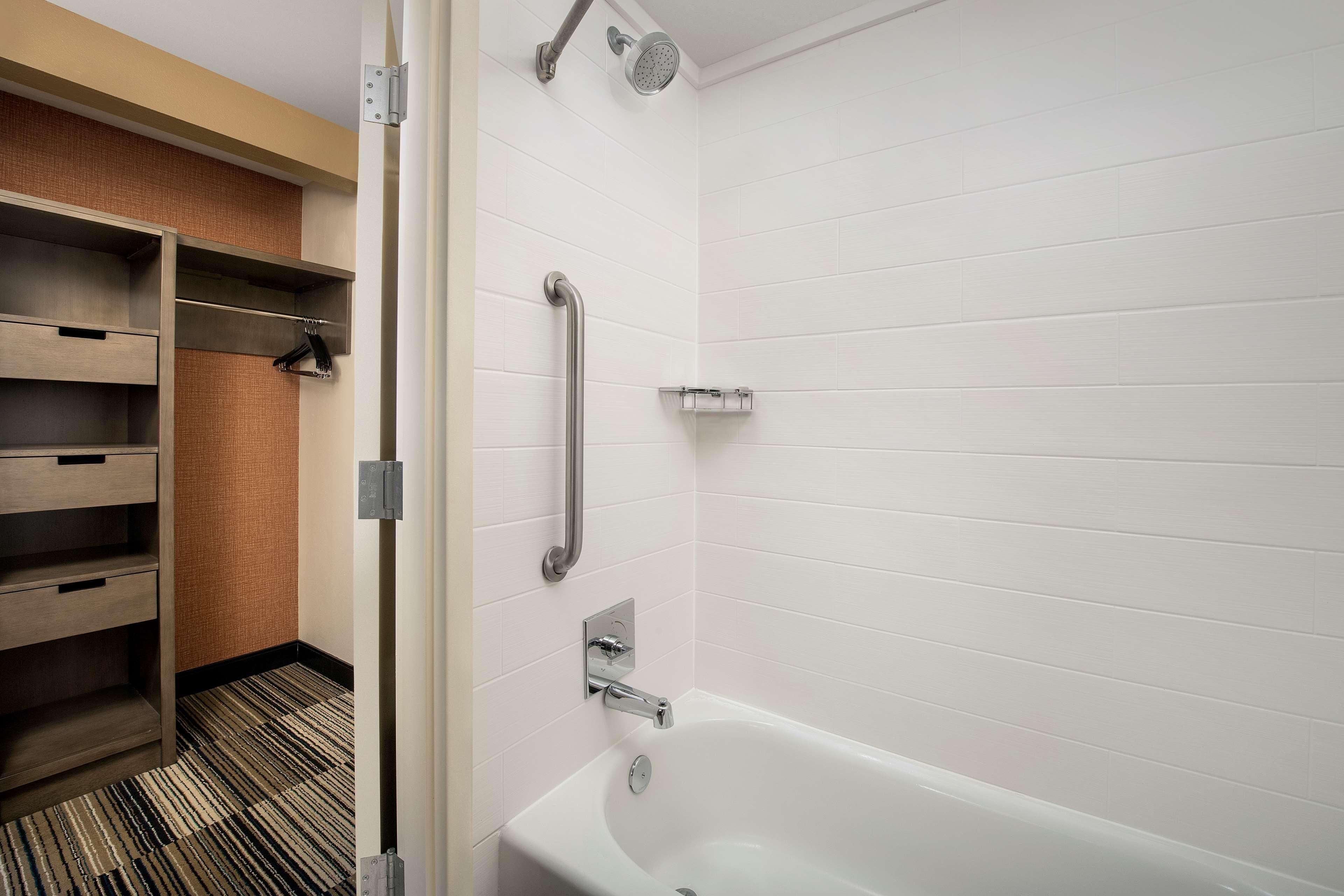 hilton garden inn charlotte mooresville