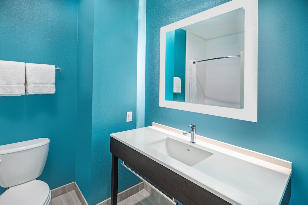 holiday inn express rockport bay view by ihg