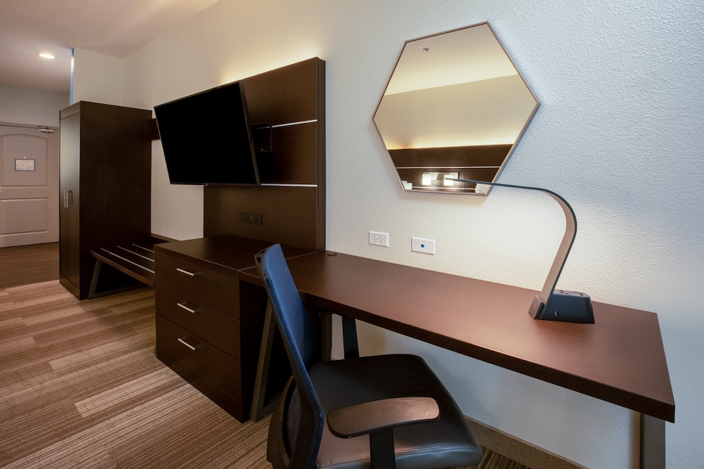 holiday inn express rockport bay view by ihg