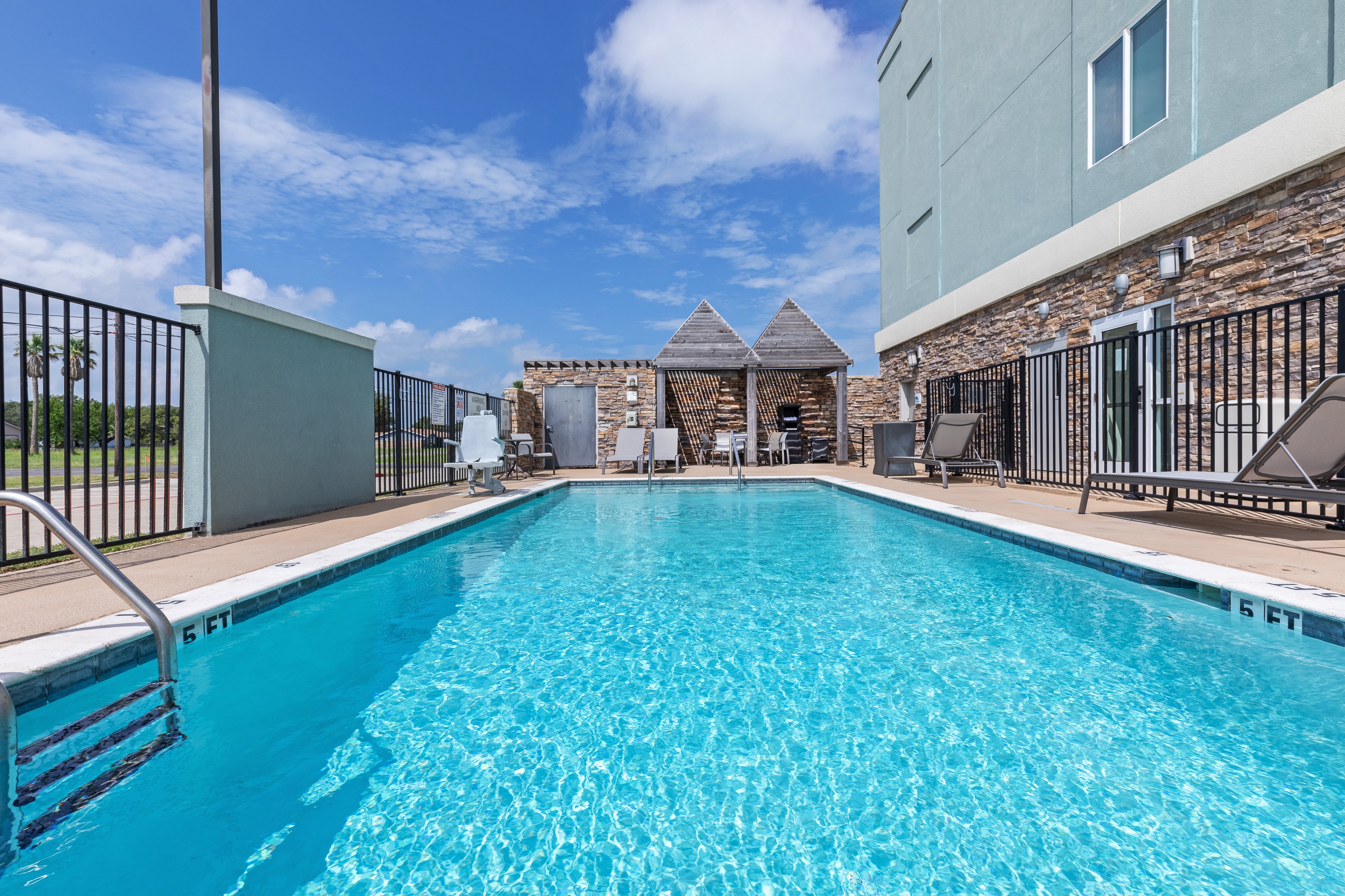 holiday inn express rockport bay view by ihg