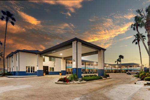 captains quarters inn