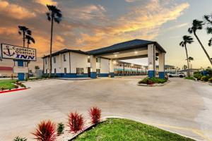captains quarters inn