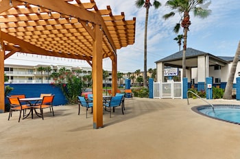 captains quarters inn