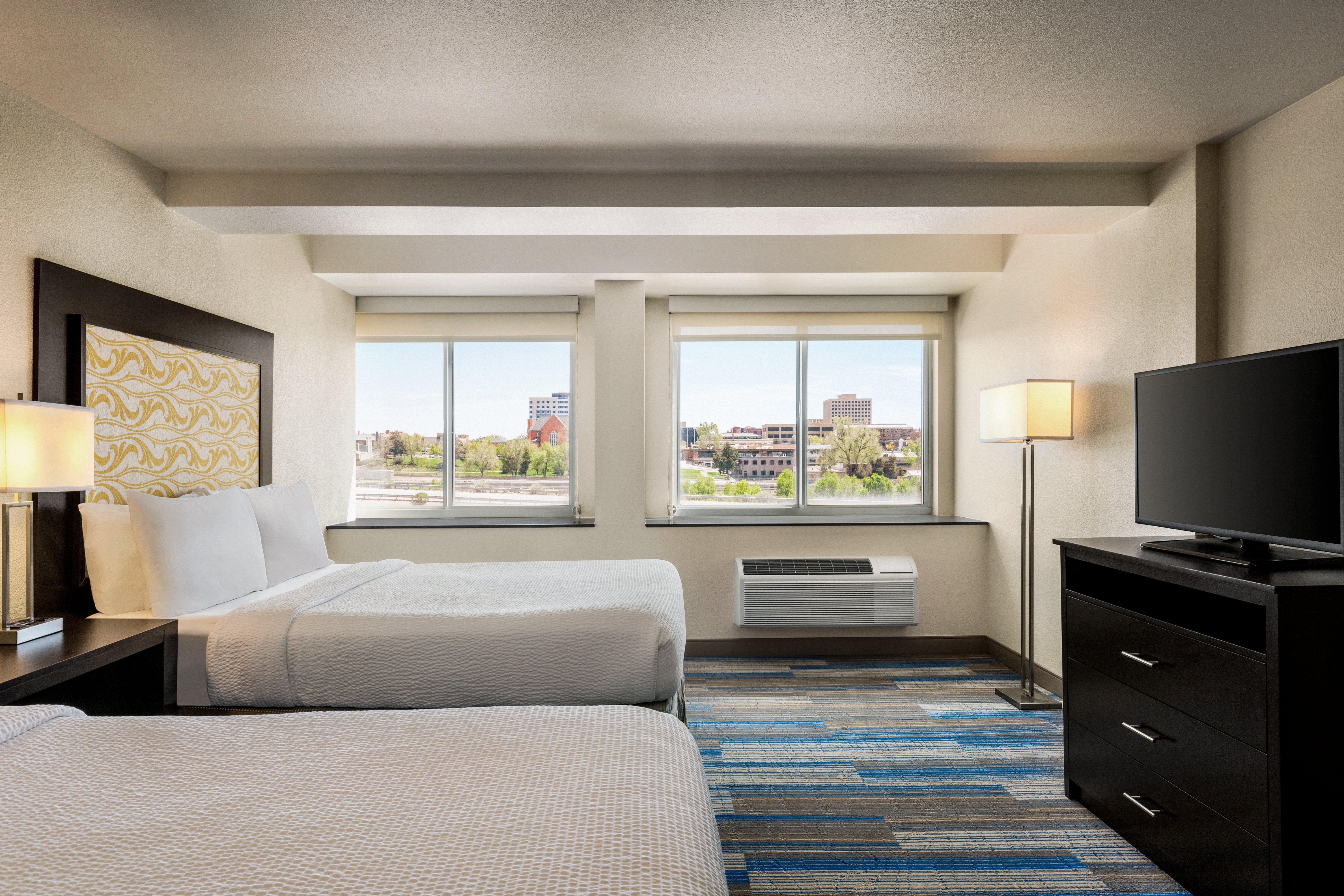 holiday inn express and suites colorado springs central by ihg