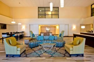 holiday inn express and suites colorado springs central by ihg