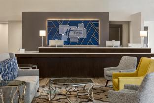 holiday inn express and suites colorado springs central by ihg