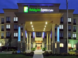 holiday inn express and suites colorado springs central by ihg