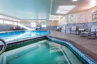 holiday inn express and suites colorado springs central by ihg