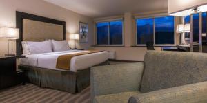 Holiday Inn Express & Suites Colorado Springs Central By Ihg,El Paso County>>Colorado Springs,3 star
