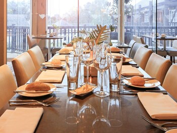 novotel swan valley vines resort