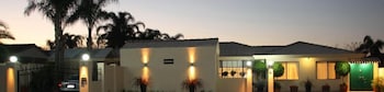 Astoria Retreat B&B,Ellenbrook>>Alexander Heights,4 star
