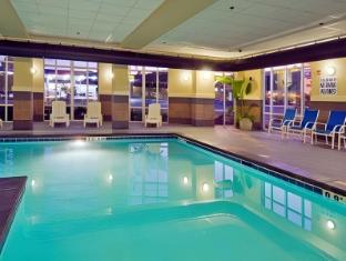 holiday inn express and suites columbia fort jackson by ihg
